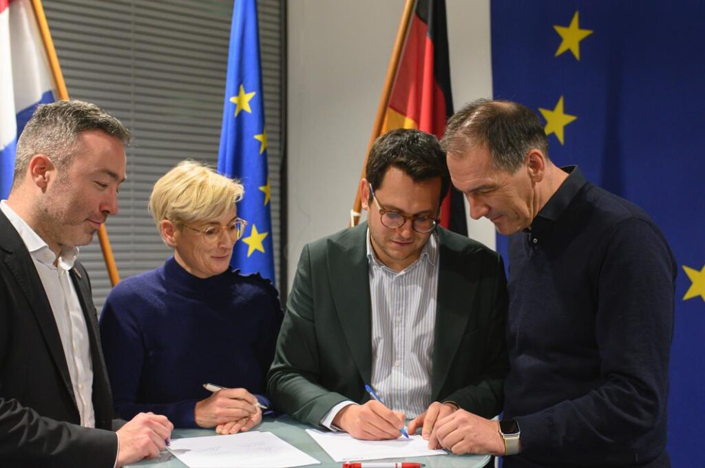ondertekening Letter of Intent