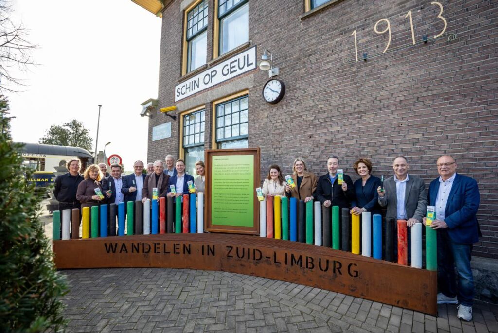 Zuid-Limburg opent vernieuwd Knopen Lopen wandelnetwerk